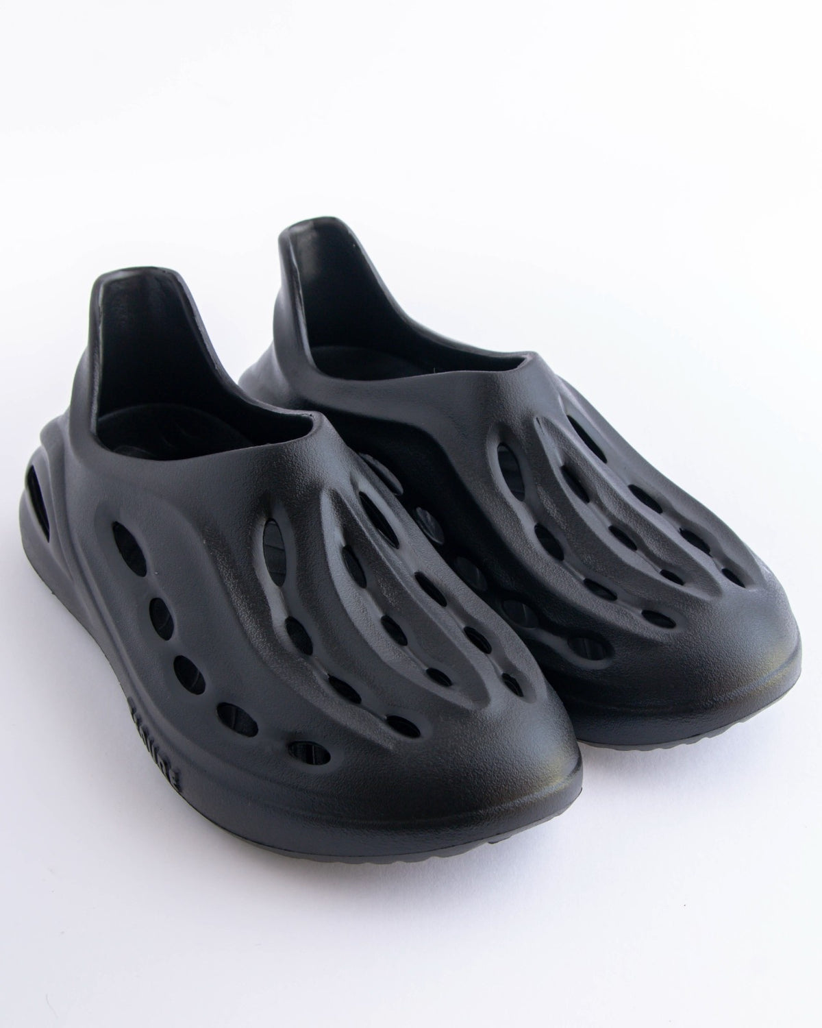 Slip On Pathfinders - 809