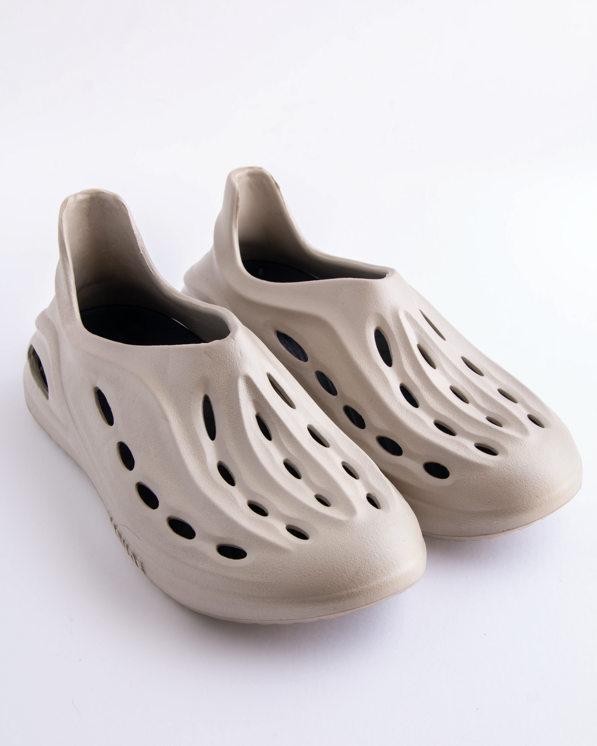 Slip On Pathfinders - 809