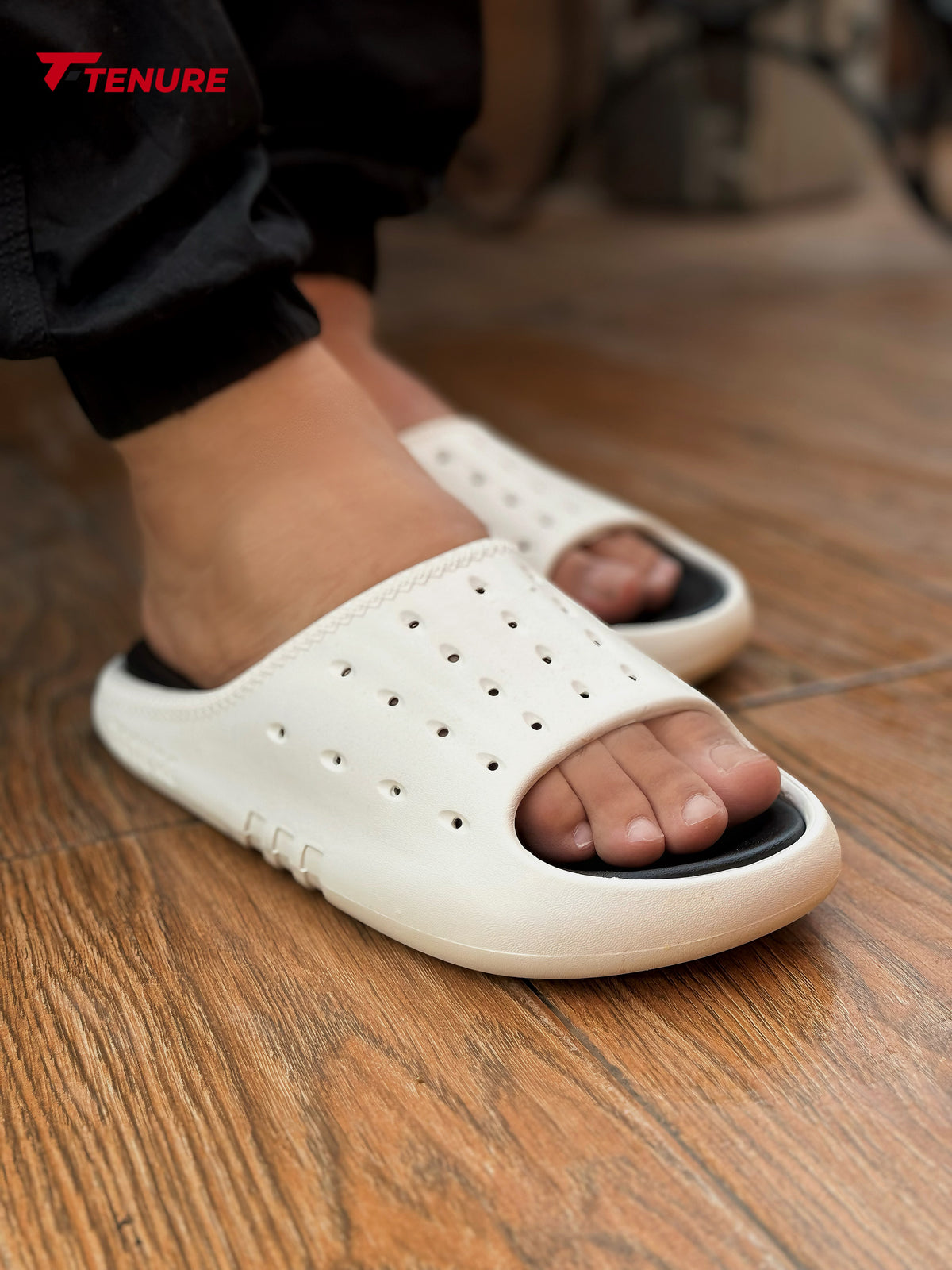 Tenure Footwear casual men’s sandals in grey and white