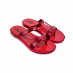 everyday slippers designed to move with your lifestyle