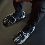 Lightweight men’s slides with comfortable support and fiery edge