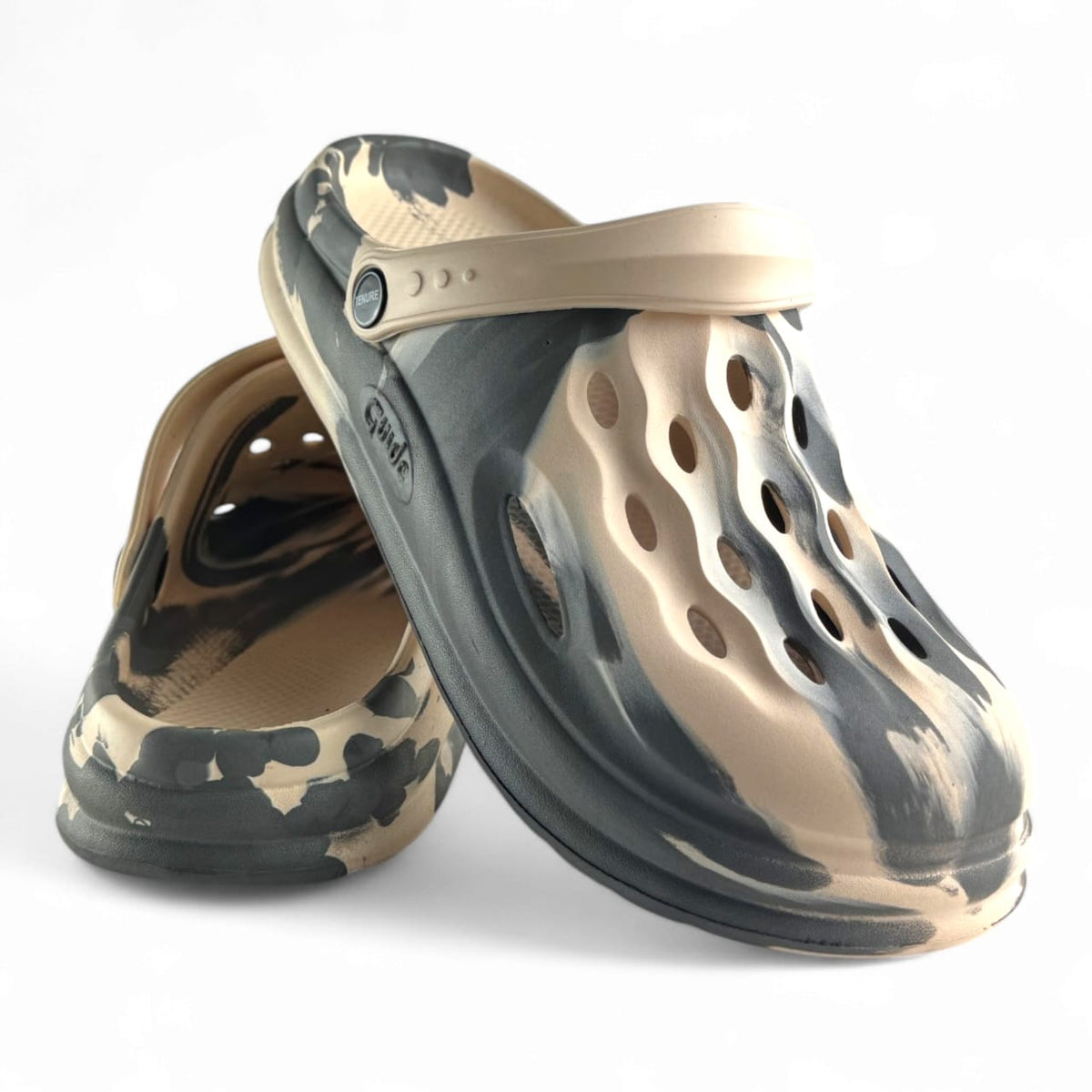 Lightweight slides ideal for everyday wear