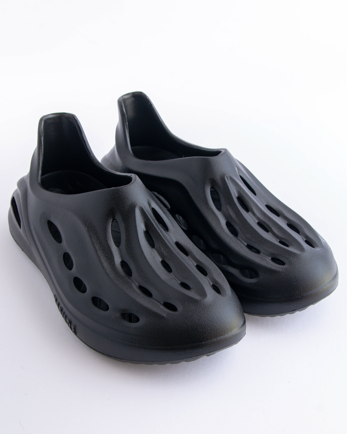 Slip On Pathfinders - 809