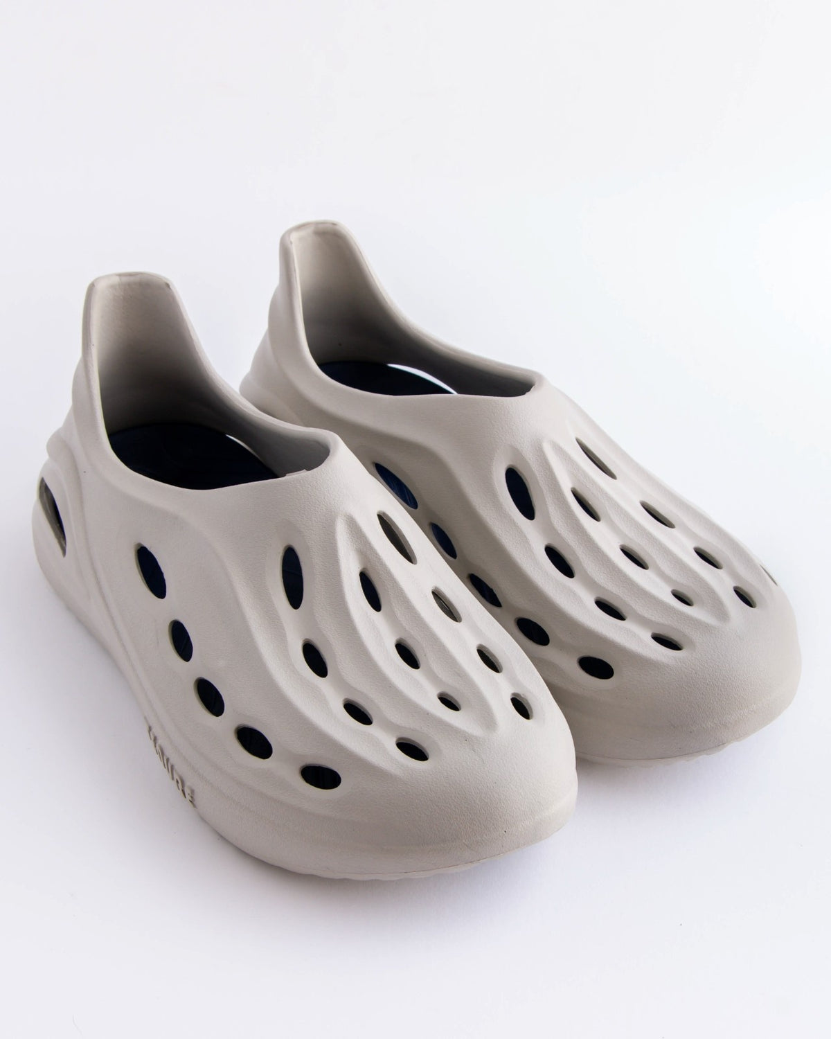 Slip On Pathfinders - 809