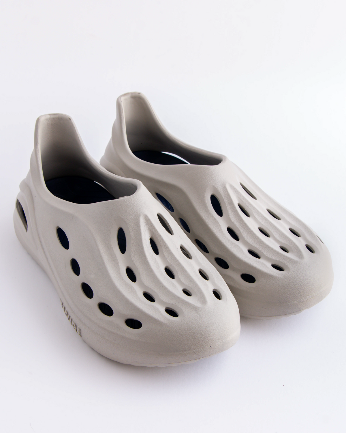 Slip On Pathfinders - 809