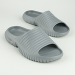 Tenure men's slippers for everyday comfort and style