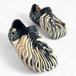 Easy slip-on clogs for men with day-long comfort