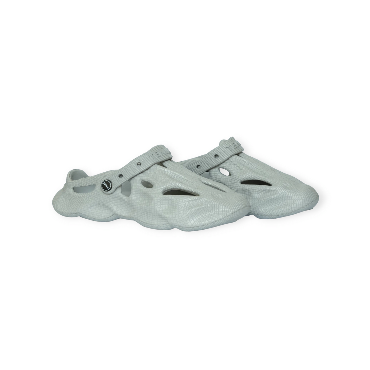 Tenure everyday clogs for relaxed style and functional movement